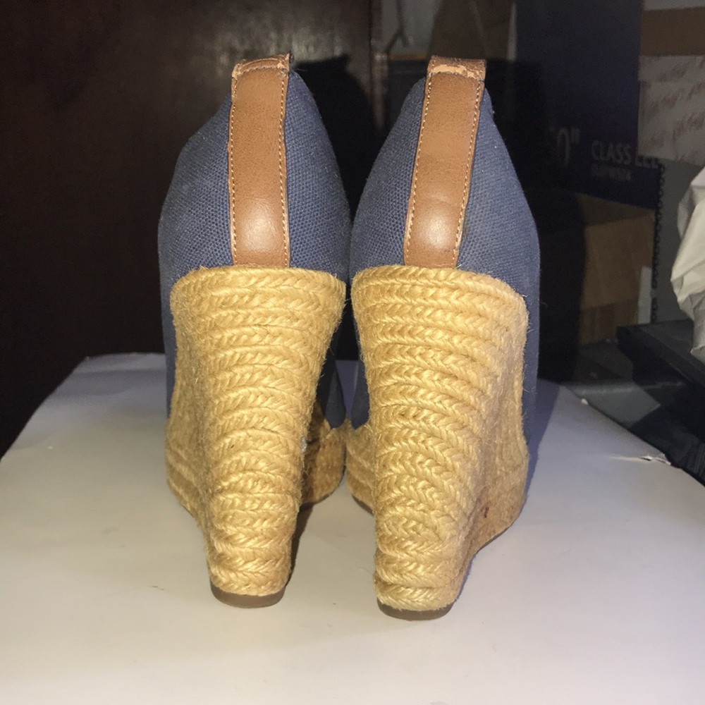 Women’s Aldo Pre-Loved Espadrille Wedgies - Picture 4 of 9
